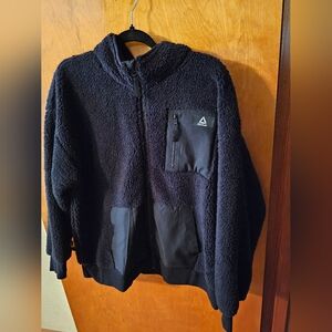 NWOT Reebok Midnight Black Sherpa Jacket- Womens